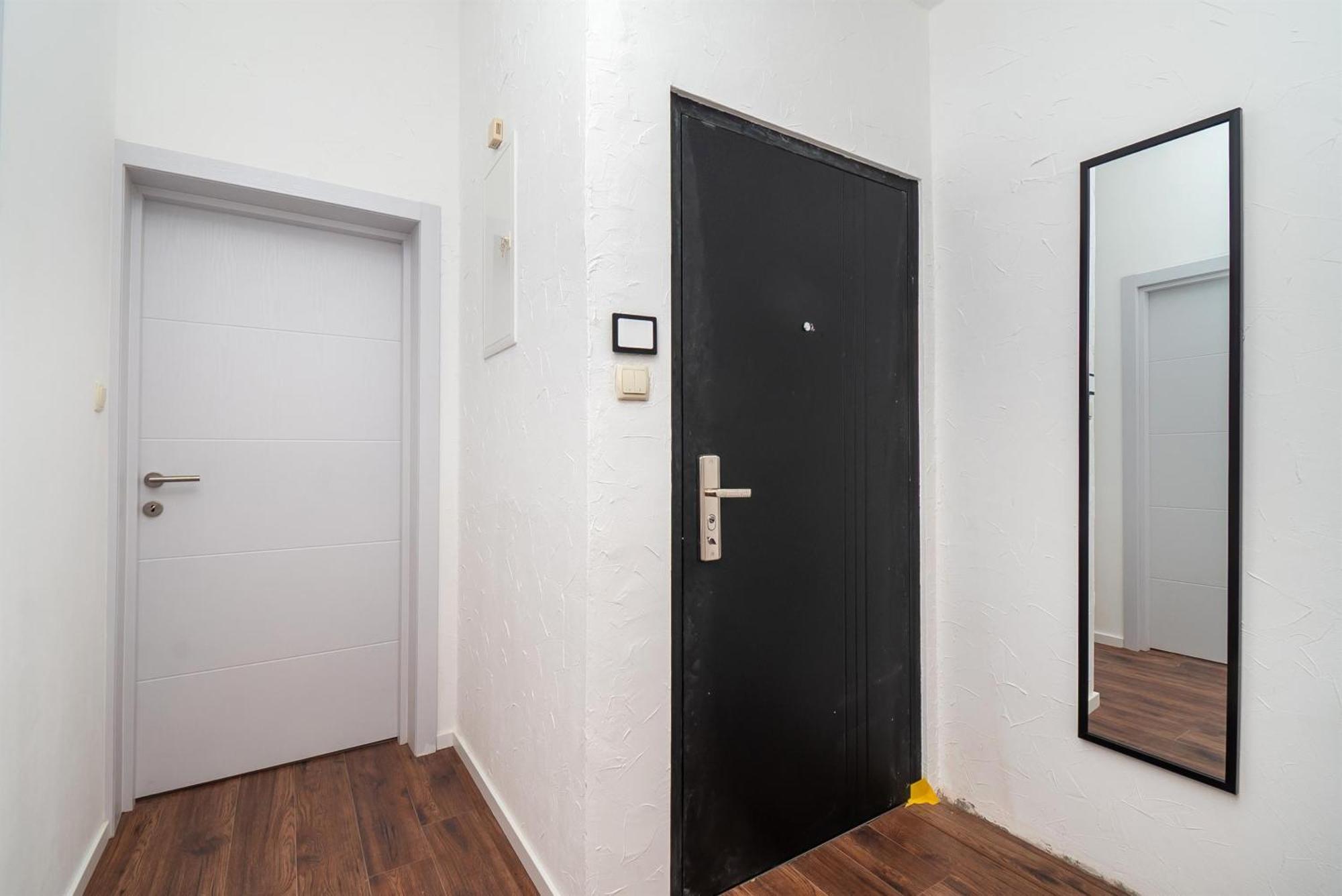 Apartments And Rooms Mladen Vodice Rom bilde