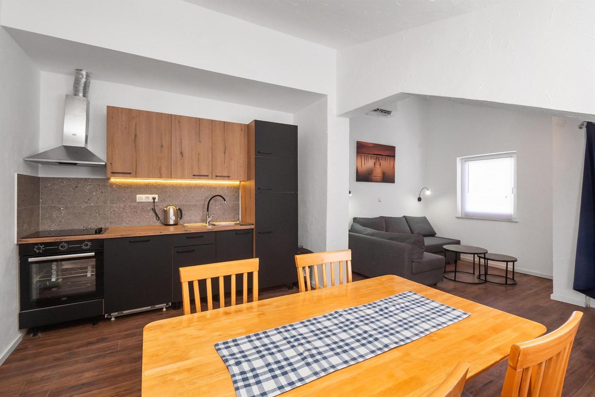 Apartments And Rooms Mladen Vodice Rom bilde