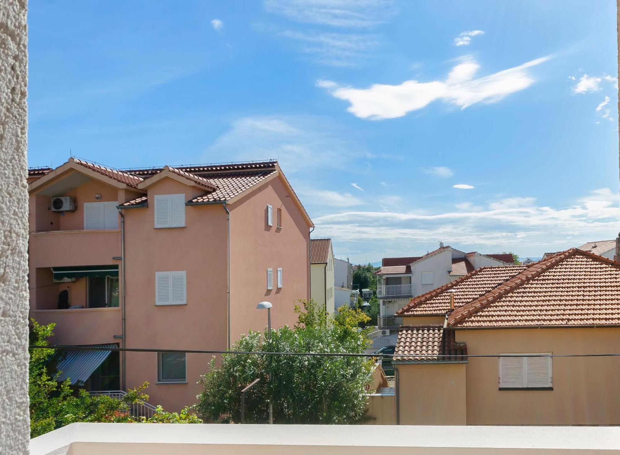 Apartments And Rooms Mladen Vodice Eksteriør bilde