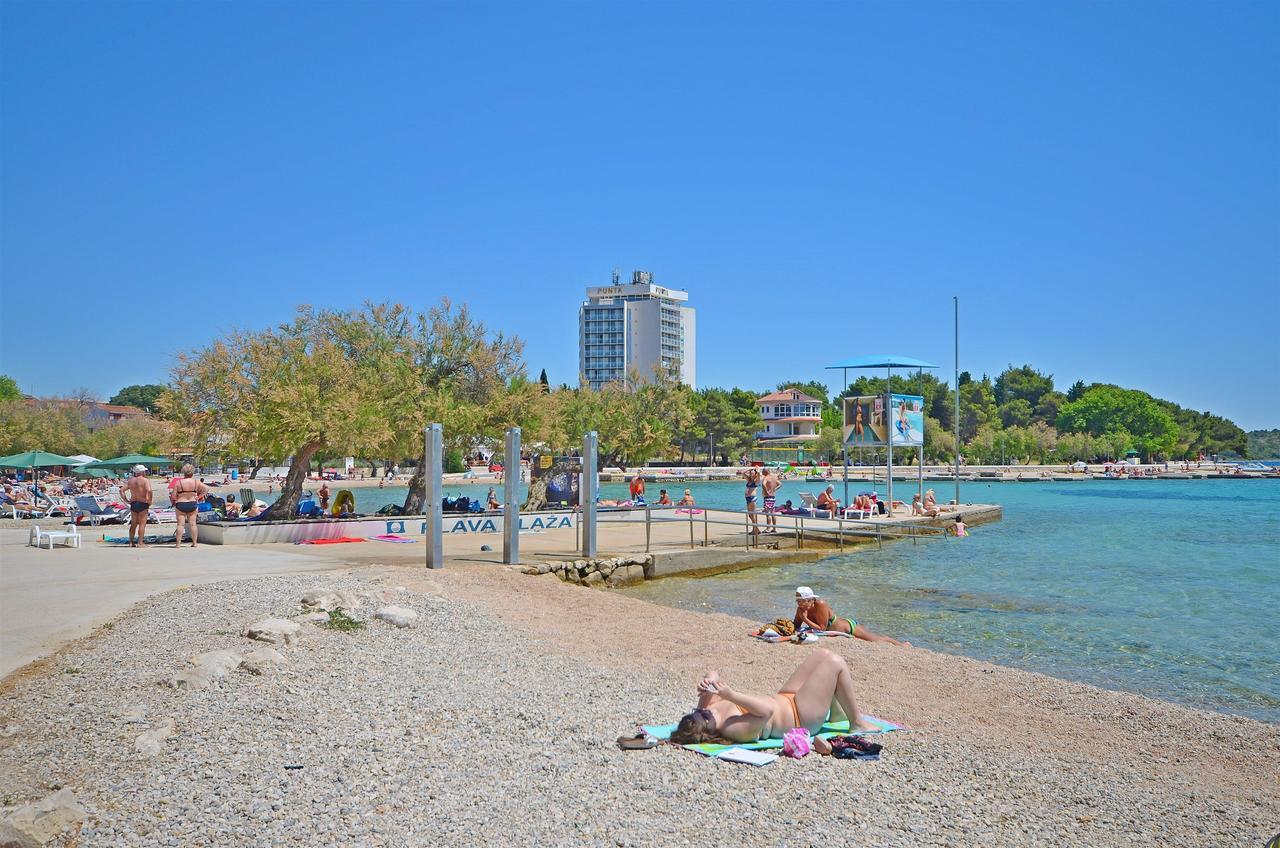 Apartments And Rooms Mladen Vodice Eksteriør bilde