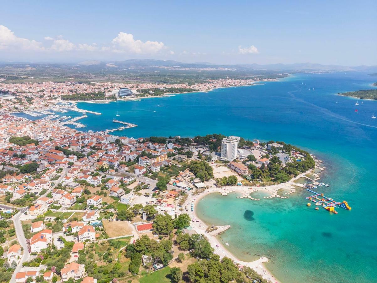 Apartments And Rooms Mladen Vodice Eksteriør bilde